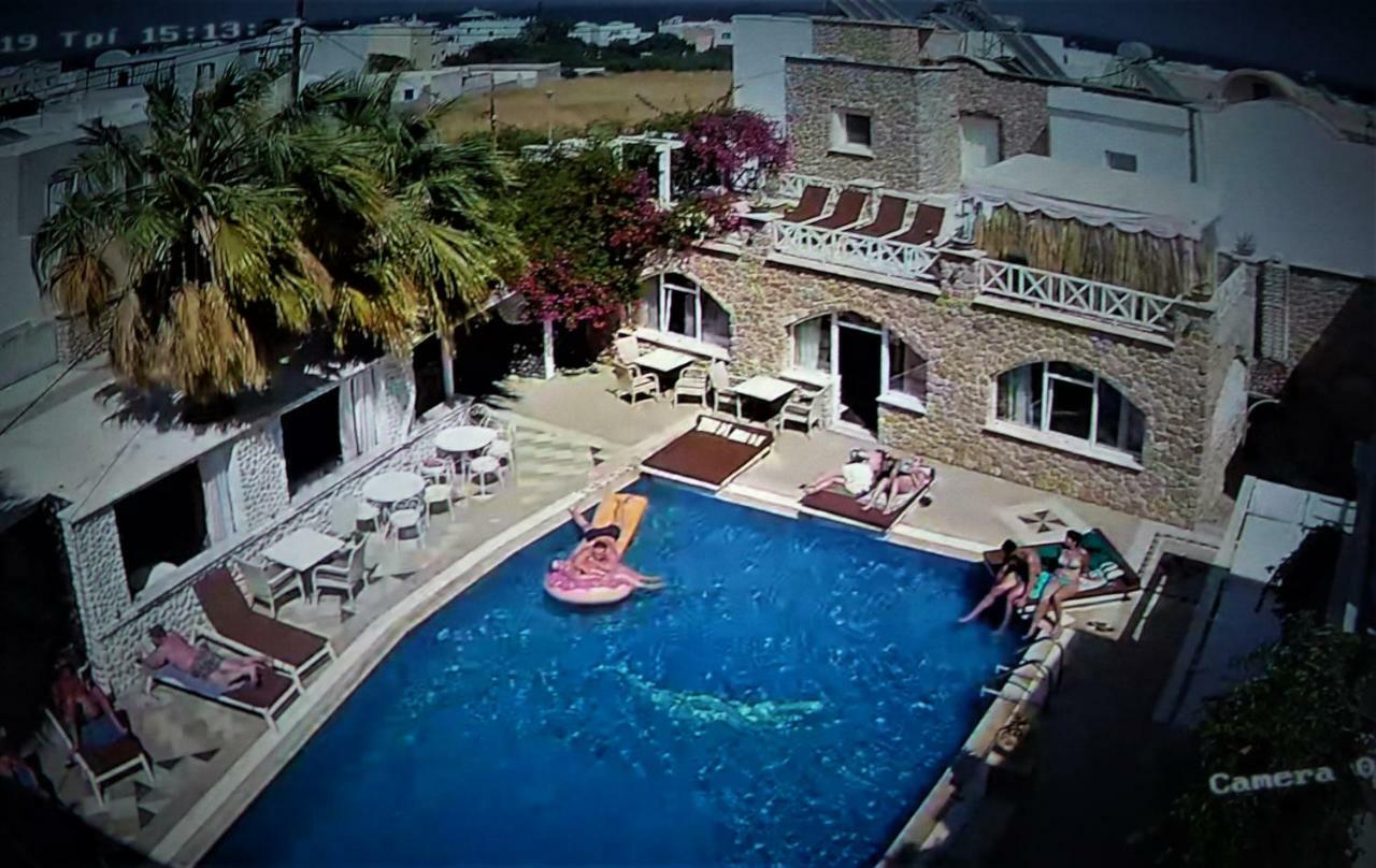 Bougainvillea Suites Kamári 외부 사진